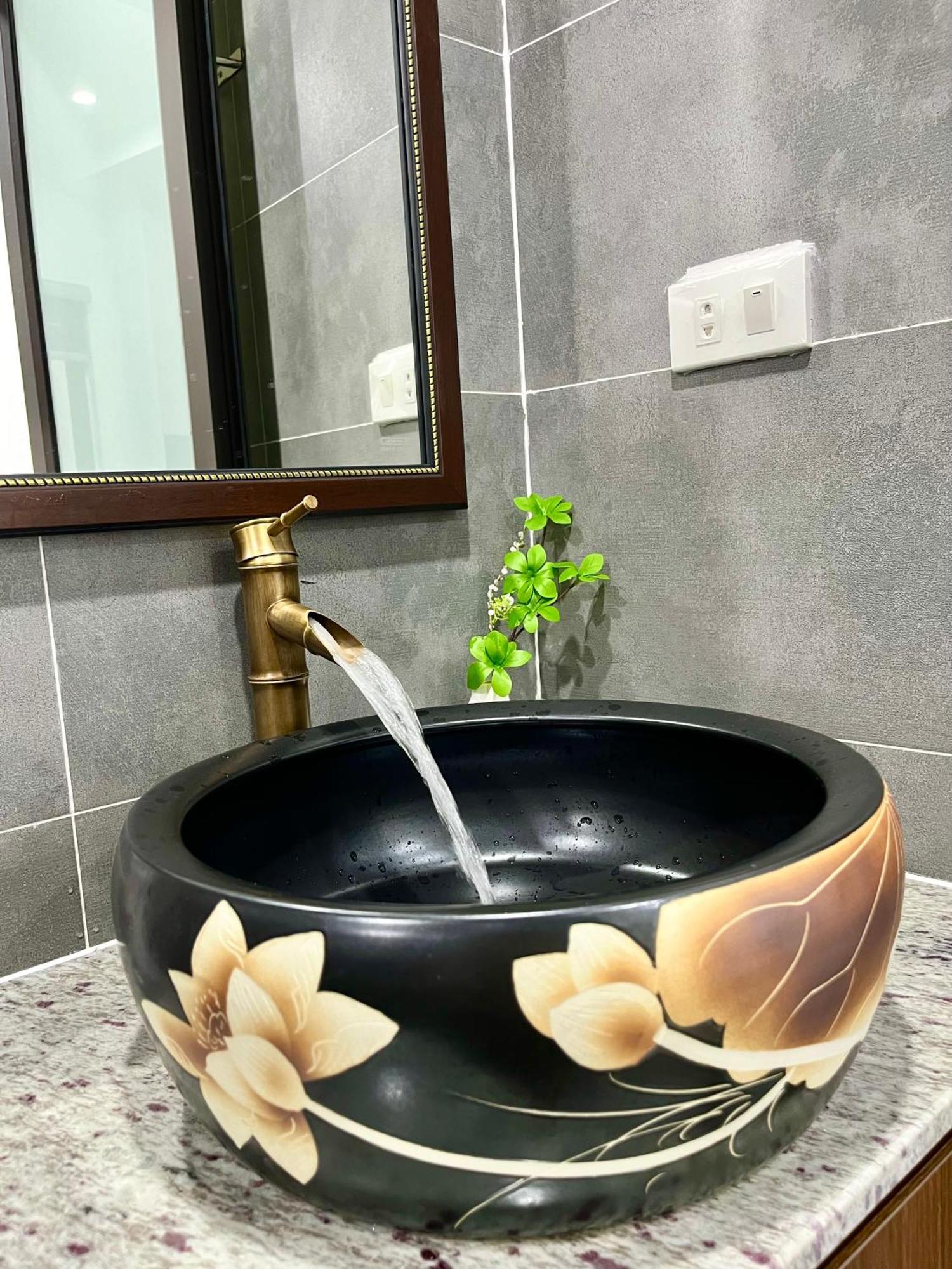 Linh An Westlake Luxury Comfort Căn hộ *